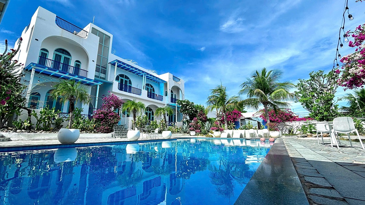 santorini villa khách sạn gần sân bay cam ranh